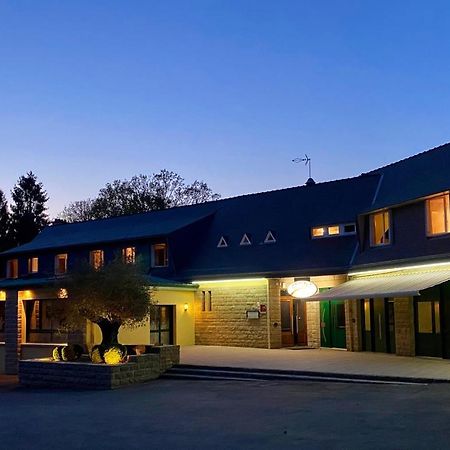 Hotel Roc Land Les Portes du Coglais Exterior photo
